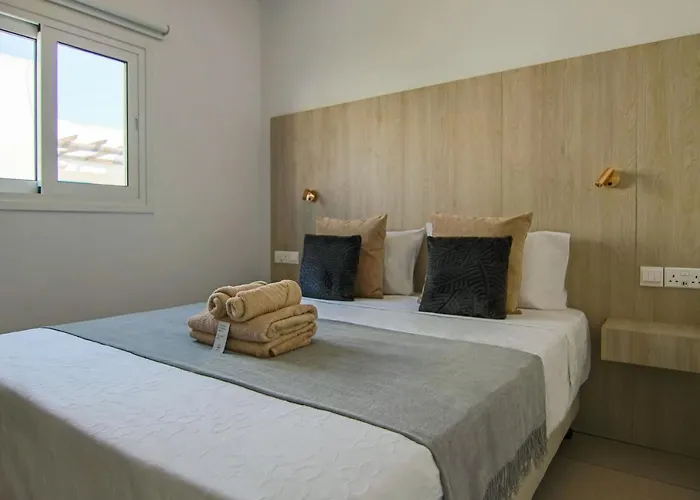 Phaedrus Living Seaview Flat Limnaria 154 Paphos