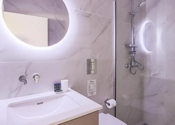 Phaedrus Living Seaview Flat Limnaria 154 דירה *