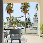 Апартаменты Phaedrus Living Seaview Flat Limnaria 154 Пафос