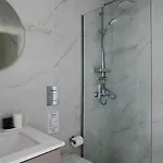 Phaedrus Living Seaview Flat Limnaria 154 *