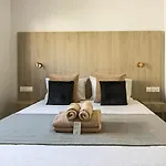 Phaedrus Living Seaview Flat Limnaria 154