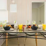 Phaedrus Living Seaview Flat Limnaria 154 Пафос
