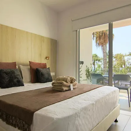 Phaedrus Living Seaview Flat Limnaria 154 *